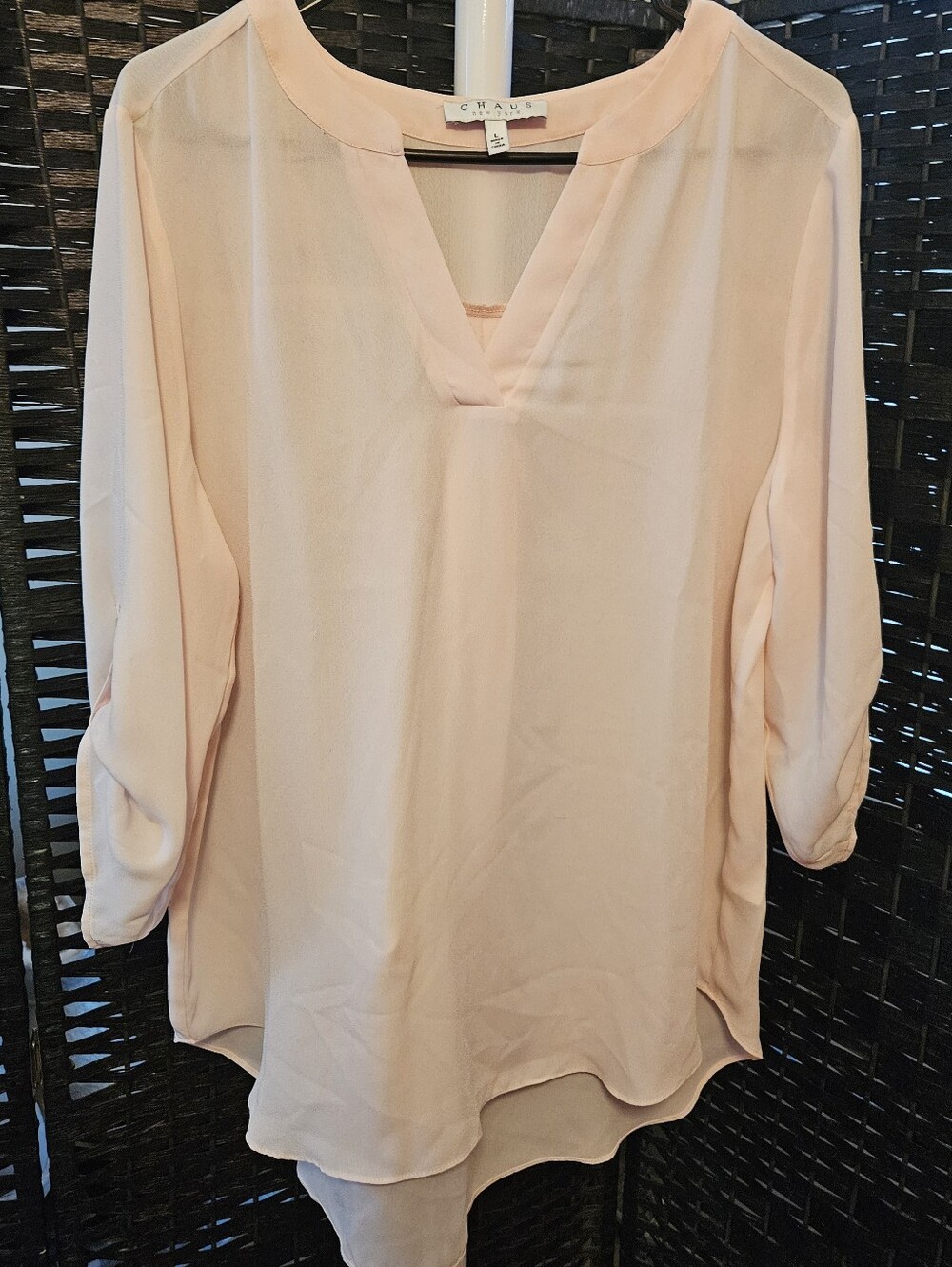 Chaus Light Blush V-Neck Tunic Top